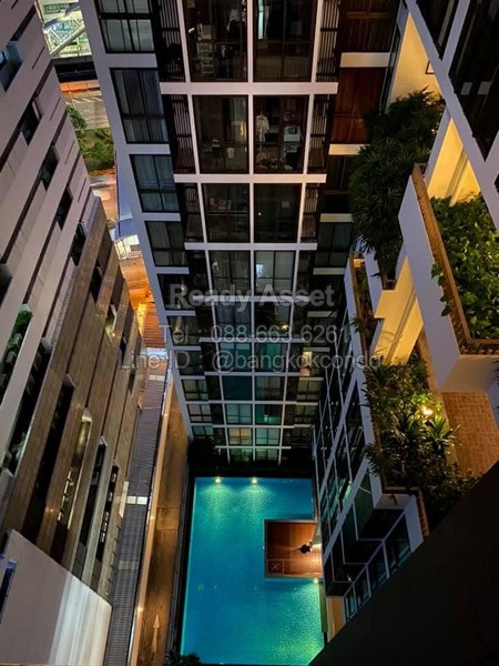 R68-04-001 ให้เช่าคอนโด ไอดีโอ สาทร ตากสิน ติด BTSกรุงธนบุรี ขนาด 36.13 ตรม 1นอน 1น้ำ ชั้น 18 วิวสระว่ายน้ำ