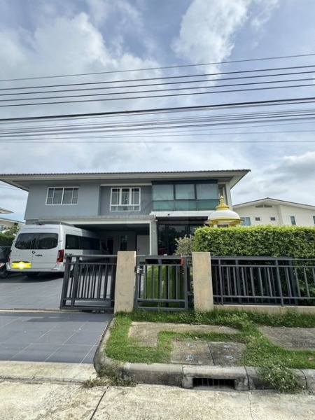 ให้เช่าบ้านเดี่ยว 2 ชั้น 100 ตรว. 4 ห้องนอน โครงการ ฮาบิเทีย เวนต์ ปัญญาอินทรา HABITIA VENT ใกล้ทางด่วน (จตุโชติ) พร้อมอ