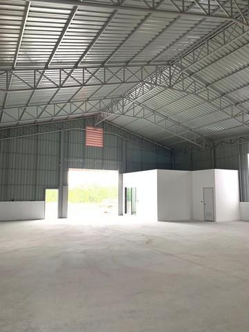 ให้เช่าโกดังสร้างใหม่ 270 ตรม. มีออฟฟิศ 1 ห้อง ถนน 345 เชิงสะพานคลองลากฆ้อน บางบัวทอง