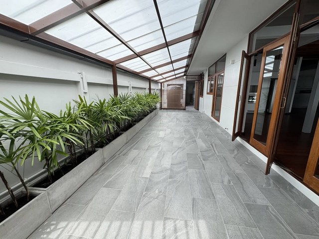 ให้เช่าบ้านเดี่ยว 143 ตรว. ซอยปรีดีพนมยงค์ 25 (เอกมัยซอย 10) รีโนเวทใหม่ พร้อมเข้าอยู่ทันที