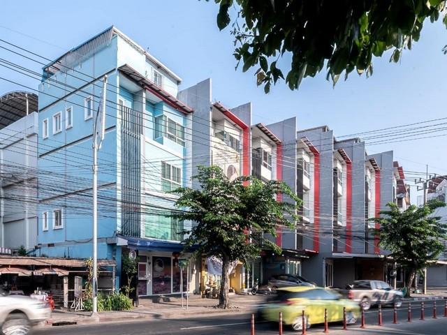 ขายโฮมออฟฟิศ 4 ชั้น 338 ตรม. ริมถนนคู้บอน ย่านคู้บอน รามอินทรา ใกล้รถไฟฟ้า สถานีคู้บอน