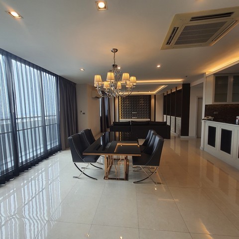 รหัสC6777 ให้เช่าคอนโด Penthouse Duplex 2ชั้น เดอะโฟร์วิงส์ เรสซิเดนซ์ ศรีนครินทร์ 3 ห้องนอน