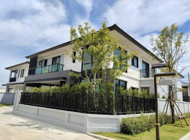 ให้เช่าบ้านเดี่ยว 2 ชั้น 61.5 ตรว. โครงการบริทาเนีย บางนา สุวรรณภูมิ กม.26 ใกล้สนามบินสุวรรณภูมิ