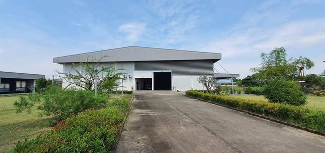 ขายอาคารโรงงานพร้อมที่ดินเนื้อที่ 6 ไร่ พร้อมใบรง4 ซอยอยู่เจริญ3 นาดี สมุทรสาคร