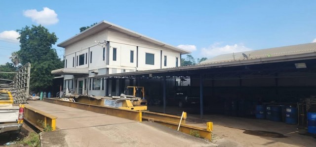ขายโรงงานตัดเหล็กพร้อมใบอนุญาติรง4 มีอาคารสำนักงาน ทำเลดีมากใกล้นิคมอุตสาหกรรมปิ่นทอง นิคมเหมราช นิคมอีสเทิร์นซีบอร์ด