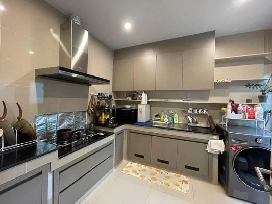 [ให้เช่า] FOR RENT SARANSIRI RANGSIT / 4 bedrooms 5 bathrooms / 69 Sqw. 250 Sqm. **60,000**