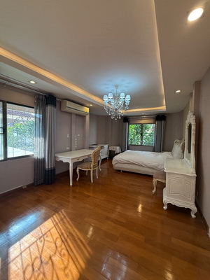 [ให้เช่า] FOR RENT TARAROM HUAMARK / 3 bedrooms 4 bathrooms / 100 Sqw. 240 Sqm. **58,000** CLOSE TO RAJAMANGALA NATIONAL STADIUM