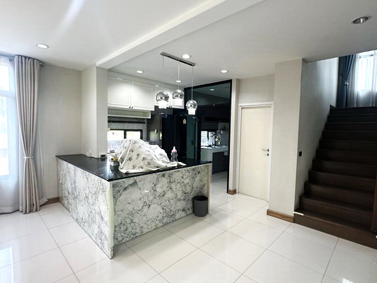 [ให้เช่า] FOR RENT  THE GALLERY RAMA 2 – WONGWEAN   / 3 bedrooms 3 bathrooms / 52 Sqw. 150 Sqm. **25,000** CLOSE TO CENTRAL PLAZA RAMA 2