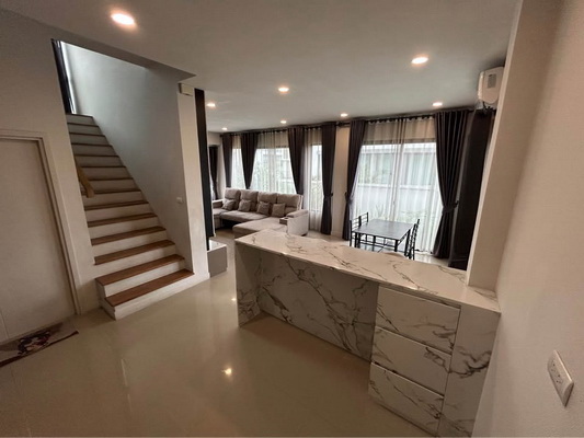 [ให้เช่า] FOR RENT PRUKPIMAN THE GRAND PRIVATE RANGSIT – KHLONG 2 / 4 bedrooms 3 bathrooms / 50 Sqw. 180 Sqm. **35,000** CLOSE TO FUTURE PARK RANGSIT