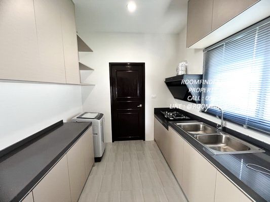 [ให้เช่า] FOR RENT LAKE SERENE RAMA 2 / 4 bedrooms 3 bathrooms / 100 Sqw. 220 Sqm. **50,000** CLOSE TO NORWICH INTERNATIONAL SCHOOL