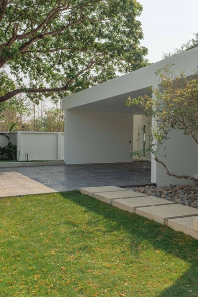 ขายบ้านเดี่ยวสร้างใหม่สไตล์โมเดิร์น pool villa ขนาด 378 ตรว วิวดอยสุเทพ หางดง เชียงใหม่.