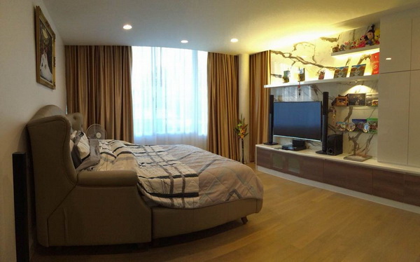 [ให้เช่า] FOR RENT I-NINE PHAHONYOTHIN / 3 bedrooms 6 bathrooms / 50 Sqw. 300 Sqm. **89,000** CLOSE SKYTRAIN BTS SAPHAN KWAI