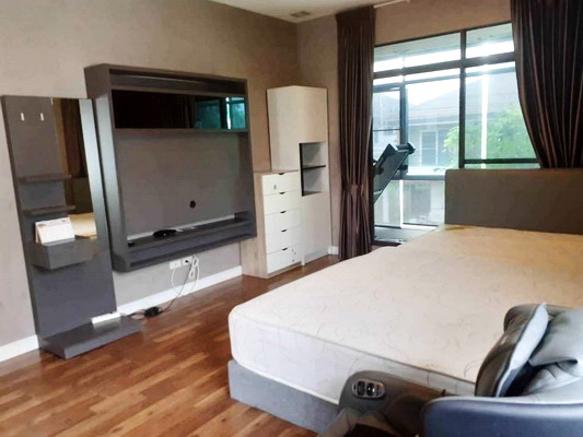 [ให้เช่า] FOR RENT MANTANA LAKE WATCHARAPOL / 3 bedrooms 3 bathrooms / 55 Sqw. 180 Sqm. **38,000** CLOSE TO CHALONGRAT EXPRESSWAY