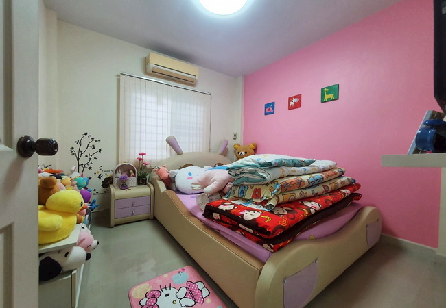 ขายทาวน์เฮ้าส์ หมู่บ้านซื่อตรง สายไหม ซอยหทัยราษฎร์ 98 เนื้อที่ 20 ตร.ว. บ้านสวย พร้อมอยู่