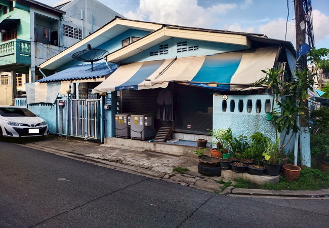ขายกิจการห้องเช่า ถนนเสรีไทย ซอย 9 เนื้อที่ 78 ตร.ว. 10 ห้องนอน 10 ห้องน้ำ