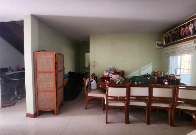 ขายทาวน์เฮ้าส์ หมู่บ้านบัวทองธานี 9 เนื้อที่ 21.5 ตร.ว. แต่งสวย พร้อมอยู่