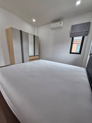 [ให้เช่า] FOR RENT PHUMCHANOK PHUTTHAMONTHON SAI 4-5 / 4 bedrooms 3 bathrooms / 53 Sqw. 175 Sqm. **27,000** CLOSE TO DONWAI FLOAT MARKET