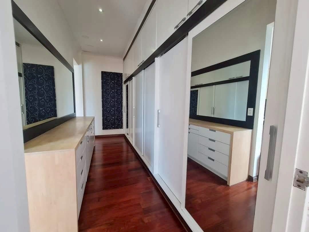 ให้เช่า(FOR RENT) บ้านหรูสุดคลาสสิคพร้อมสระว่ายน้ำ หมู่บ้านสินทวี บ้านฉาง ระยอง