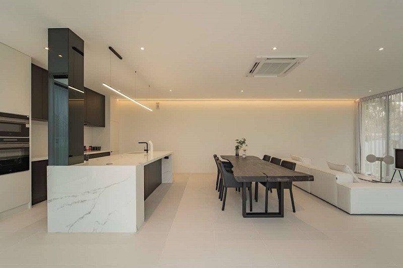 ขายบ้านเดี่ยวสร้างใหม่สไตล์โมเดิร์น pool villa ขนาด 378 ตรว วิวดอยสุเทพ หางดง เชียงใหม่.