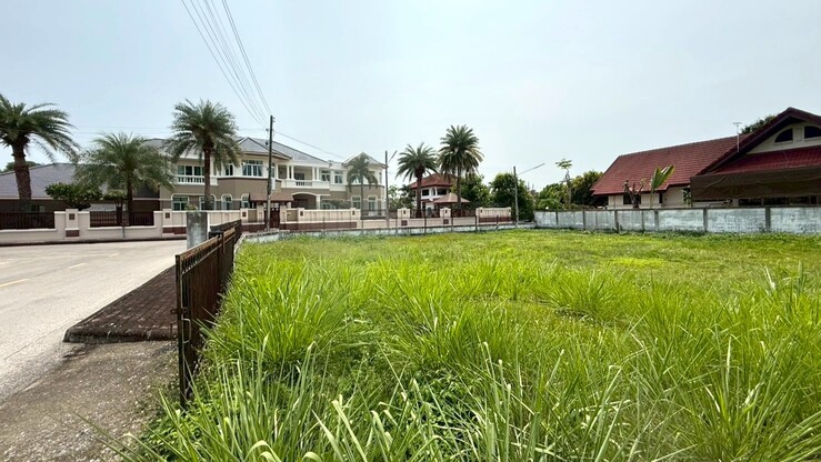 ขายที่ดินเปล่าโครงการบ้านในฝัน ราชพฤกษ์ ต.แม่เหียะ อ.เมืองเชียงใหม่