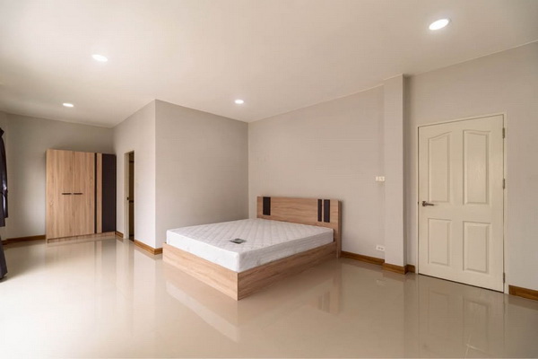 [ให้เช่า] FOR RENT LALIL IN THE PARK WATCHARAPOL – PHAHONYOTHIN / 4 bedrooms 3 bathrooms / 122 Sqw. 250 Sqm. **59,000** CLOSE TO CHALONG RAT EXPRESSWAY