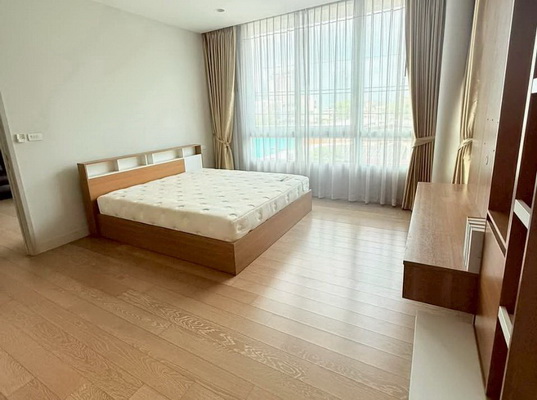 [ให้เช่า] FOR RENT I-NINE PHAHONYOTHIN / 3 bedrooms 6 bathrooms / 50 Sqw. 300 Sqm. **89,000** CLOSE SKYTRAIN BTS SAPHAN KWAI
