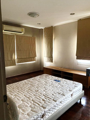 [ให้เช่า] FOR RENT SETTHASIRI PRACHACHUEN RESIDENCE 1 / 4 bedrooms 3 bathrooms / 57 Sqw. 182 Sqm. **39,900** CLOSE TO THE MALL NGAMWONGWAN