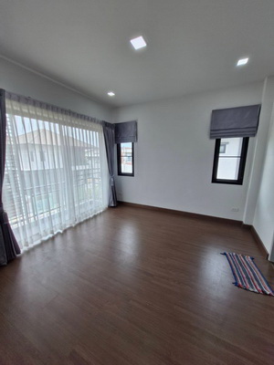 [ให้เช่า] FOR RENT PHUMCHANOK PHUTTHAMONTHON SAI 4-5 / 4 bedrooms 3 bathrooms / 53 Sqw. 175 Sqm. **27,000** CLOSE TO DONWAI FLOAT MARKET