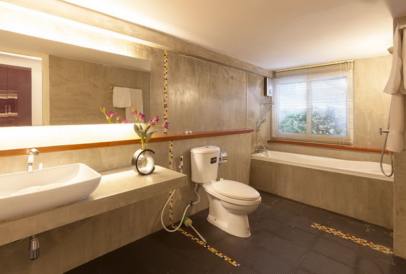 [ให้เช่า] FOR RENT DETACHED HOUSE 1 STOREY LADPRAO 87 / 2 bedrooms 2 bathrooms / 40 Sqw. 120 sqm. **24,000** JUST 10 MINUTES FROM CDC