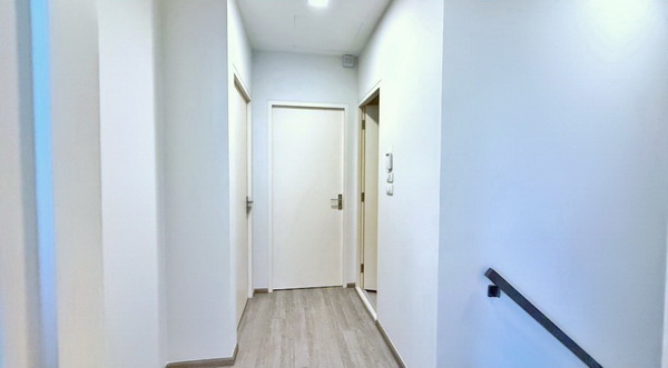 [ขายบ้าน] หมู่บ้าน อินิซิโอ 3 ปิ่นเกล้า – วงแหวน / 3 ห้องนอน 3 ห้องน้ำ / 35 ตรว. 135 ตรม. **4.99 ล้านบาท** บ้านแฝดสภาพดี ฟรีเฟอร์บางส่วน แอร์ 2 เครื่อง พร้อมเข้าอยู่ ใกล้โลตัสบางใหญ่