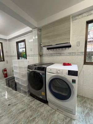 [ให้เช่า] FOR RENT TARAROM HUAMARK / 3 bedrooms 4 bathrooms / 100 Sqw. 240 Sqm. **58,000** CLOSE TO RAJAMANGALA NATIONAL STADIUM