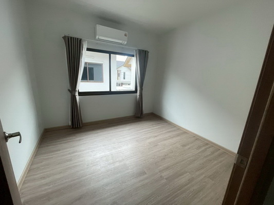 [ให้เช่า] FOR RENT HABITIA ORBIT HATHAIRAT / 3 bedrooms 3 bathrooms / 60 Sqw. 180 Sqm. **30,000** NEW HOUSE. CLOSE TO SAFARI WORLD