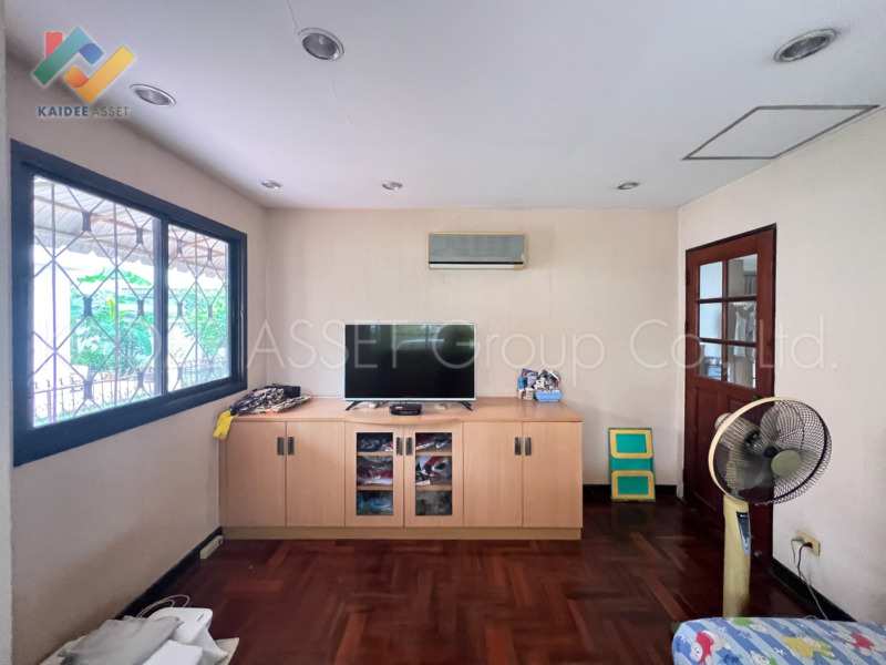 หมู่บ้าน ชื่นกมลนิเวศน์ 5 บ้านเดี่ยว ซอย รามอินทรา 60