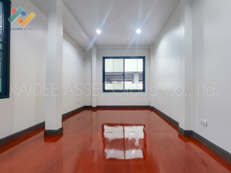 บ้านเดี่ยว ซอย กรุงเทพ-นนทบุรี 23 จันทเกษม บางซื่อ Renovated