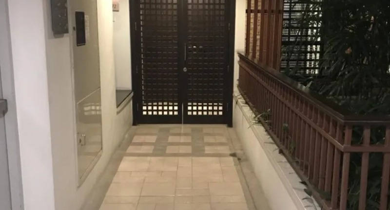 VLM 1076  ขาย คอนโด The Lanai Sathorn ซอยเย็นอากาศ 2 เขตยานนาวา  ขนาด 267 ตารางเมตร