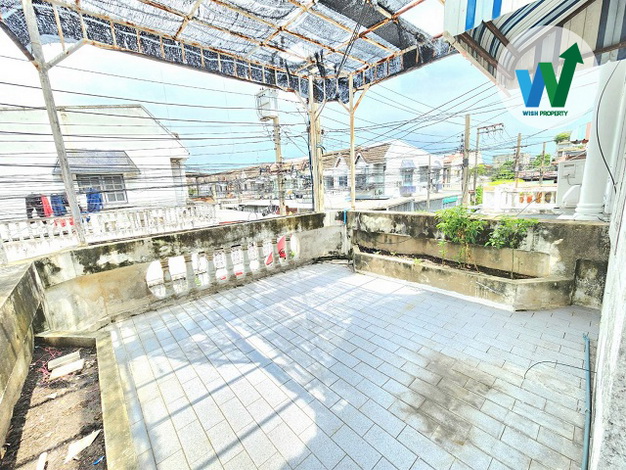 บ้านพร้อมที่ดิน  บ้านอยู่เจริญ   ลาดพร้าว 101  แยก 35  พร้อมเข้าอยู่  ใกล้วัดบึงทองหลาง ใกล้ โรงพยาบาลเวชธานี