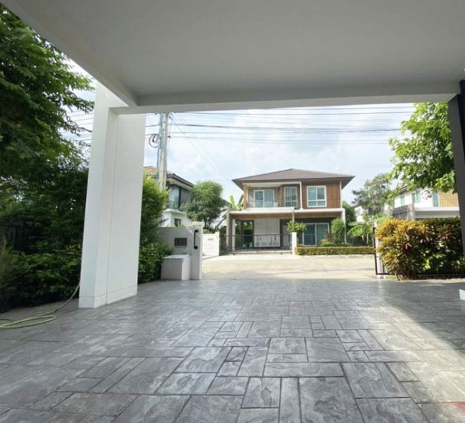 บ้านเดี่ยว ให้เช่า  สายไหม มบ.มัณฑนา เลค วัชรพล บ้านพร้อมเฟอร์นิเจอร์