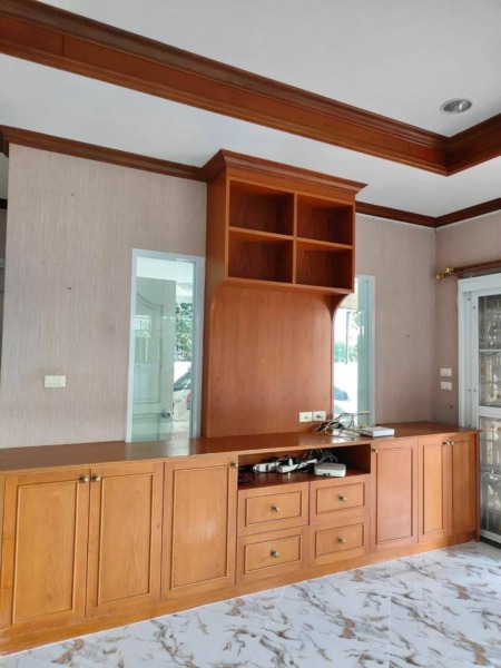 บ้านเดี่ยว 2 ชั้นให้เช่า  บ้าน สิน ธานี แกรนด์ วิลล์ คลอง 5