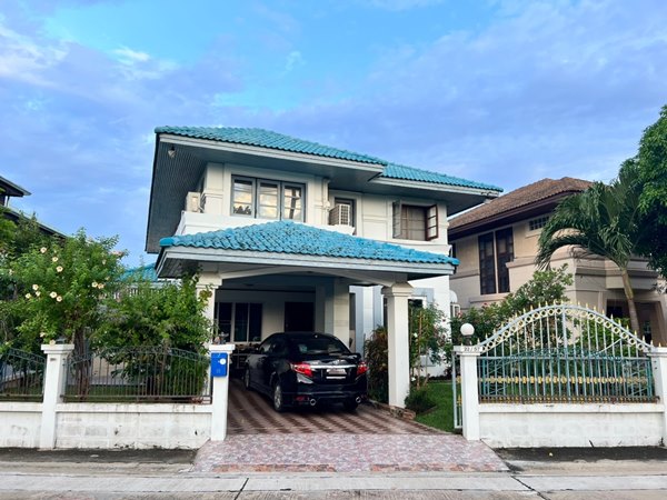 บ้านเดี่ยว 82 ตรว. หมู่บ้านภัทรนิเวศน์ลากูน บางบัวทอง นนทบุรี ทำเลดี เดินทางสะดวก! Tel 096-195-4426