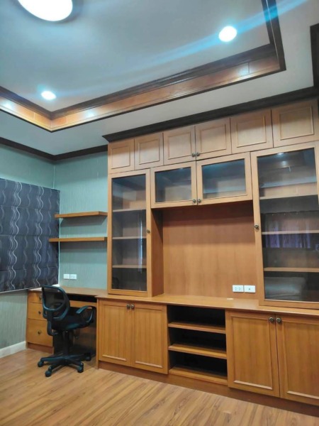 บ้านเดี่ยว 2 ชั้นให้เช่า  บ้าน สิน ธานี แกรนด์ วิลล์ คลอง 5