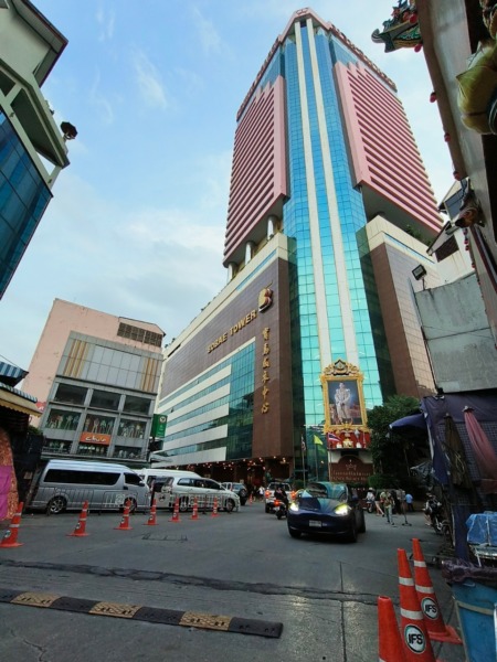ขายร้านค้า ตึกโบ๊เบ๊ ทาวเวอร์ 2 ชั้น 2 พื้นที่ขายของหรือเก็บสต็อคสินค้า ติดโรงแรมปริ๊นพาเลช