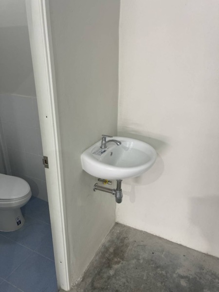 NEW WAREHOUSE OFFICE FOR RENT🔥ให้เช่าโกดังออฟฟิศสร้างใหม่🔥ขนาด228ตร.ม ถ.กาญจนาภิเษก ใกล้เซ็นทรัลเวสเกตบางใหญ่