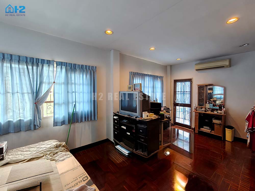 ขาย บ้านเดี่ยว 2 ชั้น โครงการ ลภาวันโครงการ 9 ถนนชัยพฤกษ์-ราชพฤกษ์
