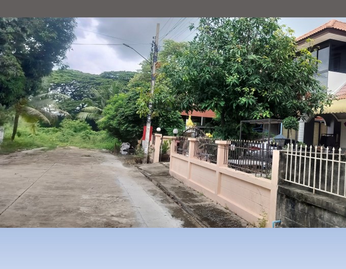 ให้เช่าบ้านเดี่ยว 2 ชั้น ม.พัชราพรรณ ถ.บางกรวย – ไทรน้อย 66 ตรว.ทำอ๊อฟฟิซได้ 4 นอน แอร์ 4 เฟอร์ครบ ที่จอดรถ 3-4 คัน ใกล้แม็คโคร โลตัส บางบัวทอง