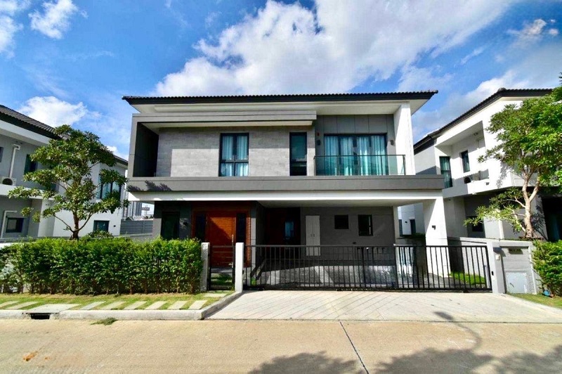 ขายและให้เช่าบ้านเดี่ยว บ้านสวยพร้อมอยู่ เดอะซิตี้ บางนา กม7 The City Bangna บางพลี จ.สมุทรปราการ.