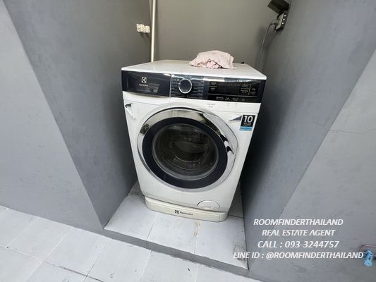 [ให้เช่า] FOR RENT AURA RAMKHAMHAENG 94 / 3 bedrooms 3 bathrooms / 36 Sqw. 136 Sqm. **30,000** CLOSE TO THE THE PASEO TOWN RAMKHAMHAENG