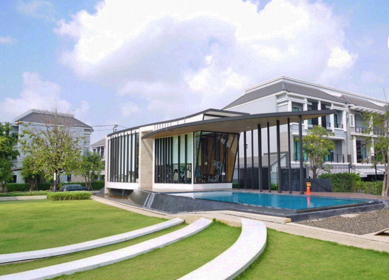 ขายต่ำกว่าตลาด ทาวน์โฮม 3 ชั้น บ้านกลางเมือง สุขสวัสดิ์ 37 Baan Klang Muang Suksawat
