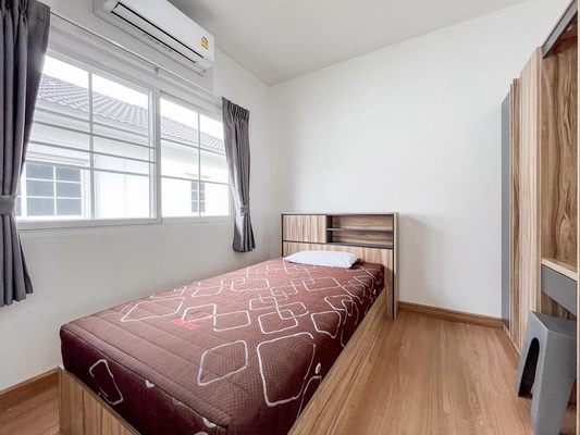 [ให้เช่า] FOR RENT GOLDEN NEO SATHORN / 3 bedrooms 3 bathrooms / 42 Sqw. 165 Sqm. **65,000** JUST 10 MIN FROM BTS WUTTAKAT