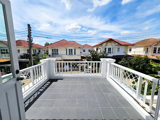 [ให้เช่า] FOR RENT MANEERIN PARK RANGSIT / 3 bedrooms 2 bathrooms / 52 Sqw. 130 Sqm. **25,000** CLOSE TO BANGPOON EXPRESSWAY