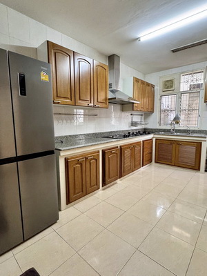 [ให้เช่า] FOR RENT TOWNHOUSE SUKHUMVIT 101 / 3 bedrooms 3 bathrooms / 25 Sqw. 120 Sqm. **22,500** CLOSE TO BTS PUNNAWITHI